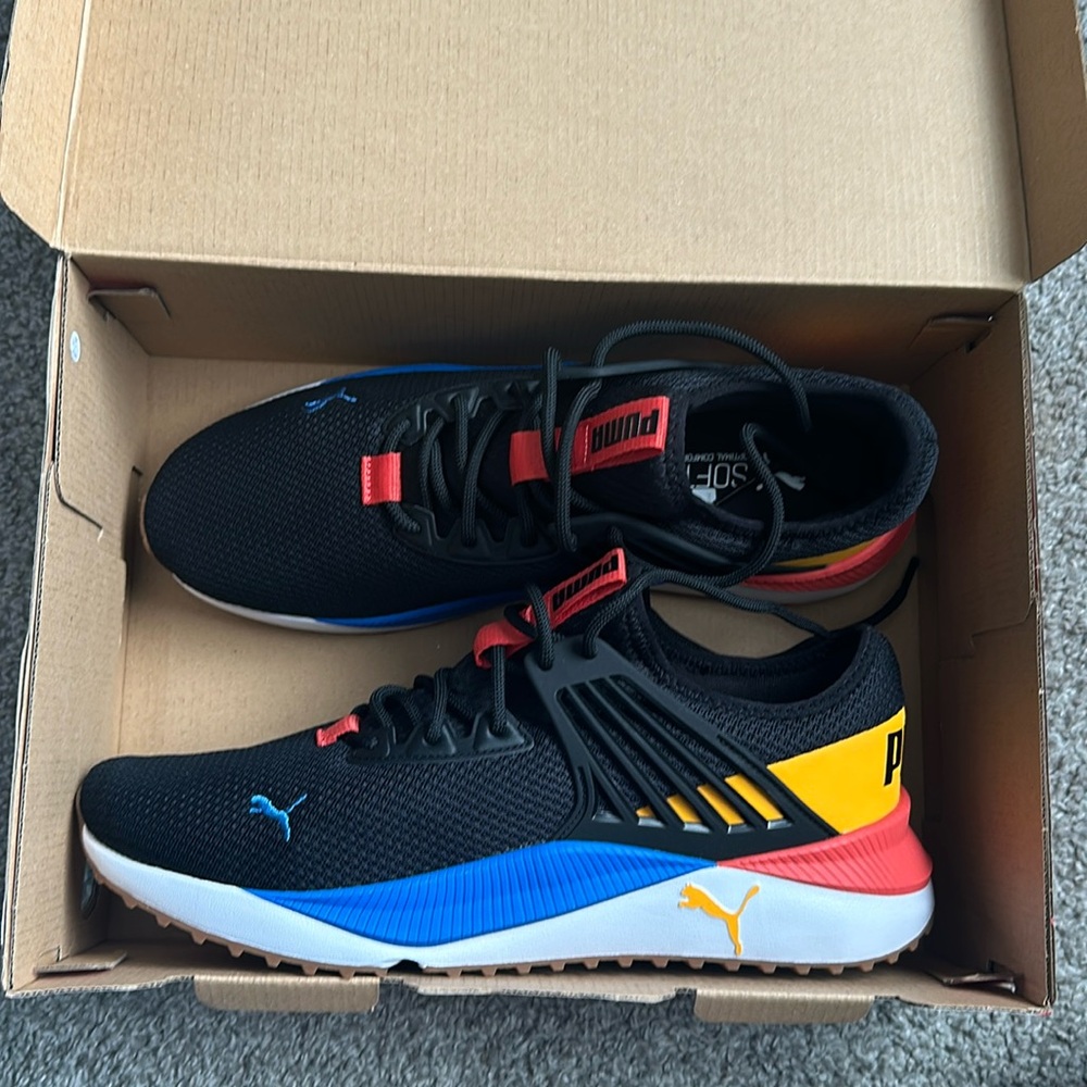 Black Puma Pacer Future size 11